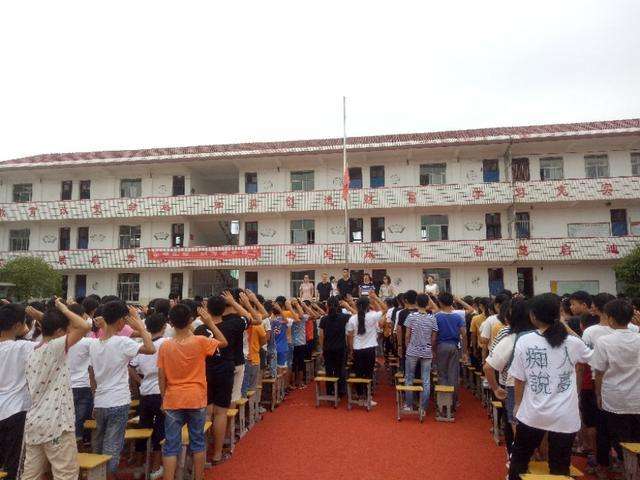 吉安安??h城東學校18.5KW箱式無負壓供水設備一套